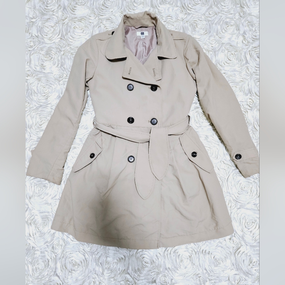 Uniqlo girls coat jacket size 9-10